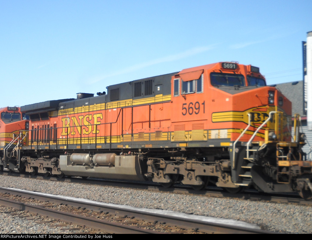 BNSF 5691